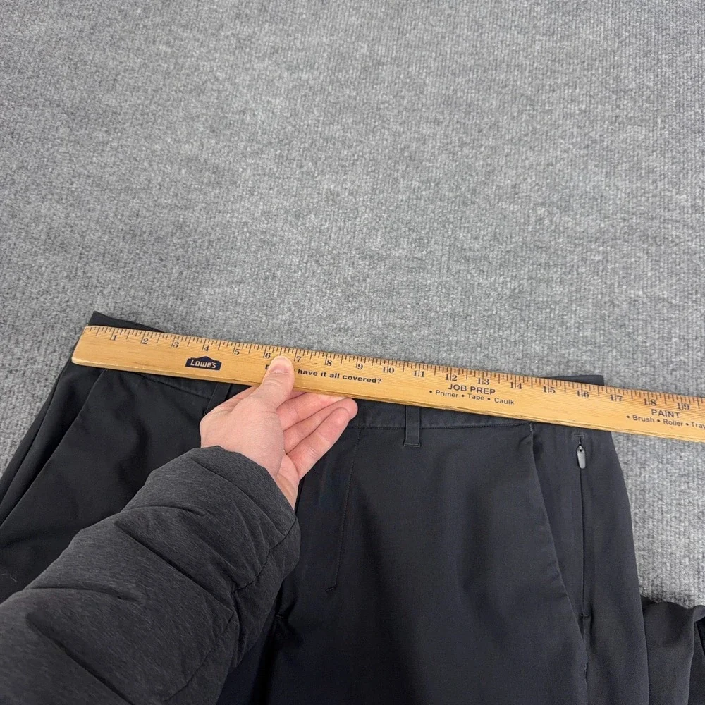Lululemon‎ Commission Pant Slim Men 33x28 Dark Gray Chino Golf Stretch *READ*